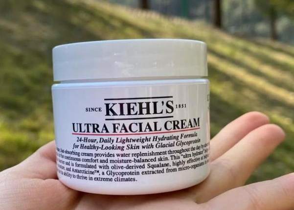 top womenʼs face cream