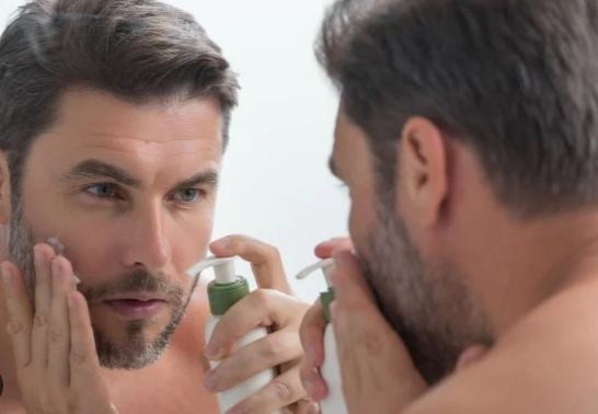Men’s Guide to Removing Sweat and Oil Buildup