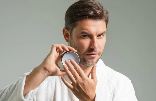 How Men Can Avoid Harsh Cleansers