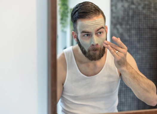 Cleansing Mistakes That Damage Men’s Skin