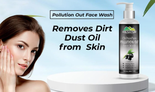 How to Wash Away Pollution and Dirt From Skin