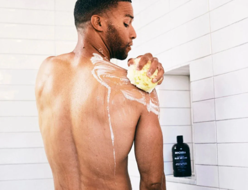 Men’s Guide to Deep-Cleaning Back Skin