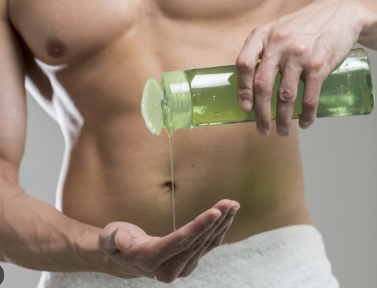 How to Use Body Cleansing Oils for Men